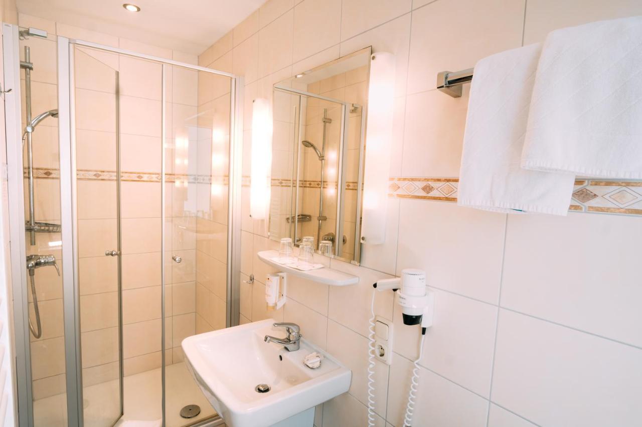 Hotel Brandaris Лангеог Екстериор снимка