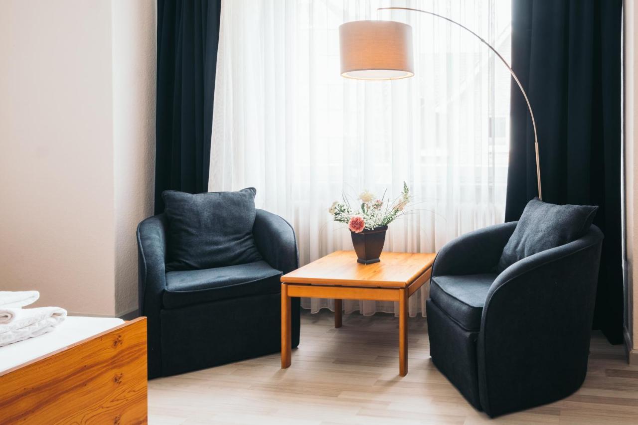 Hotel Brandaris Лангеог Екстериор снимка